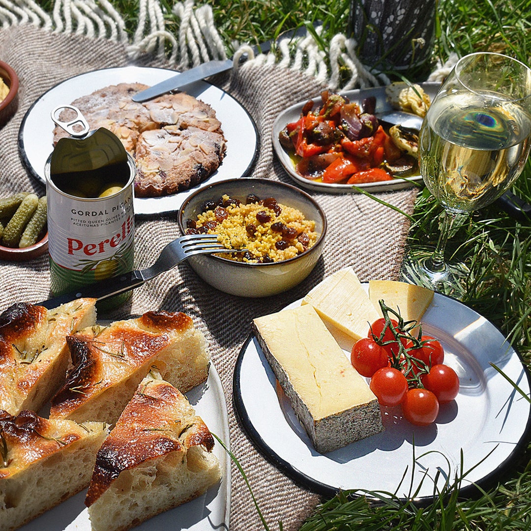 
                  
                    Picnics at Westwell
                  
                